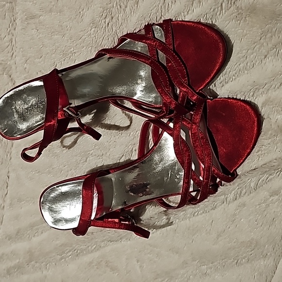 Jacqueline Ferrar Red Strappy Heels - Picture 1 of 7